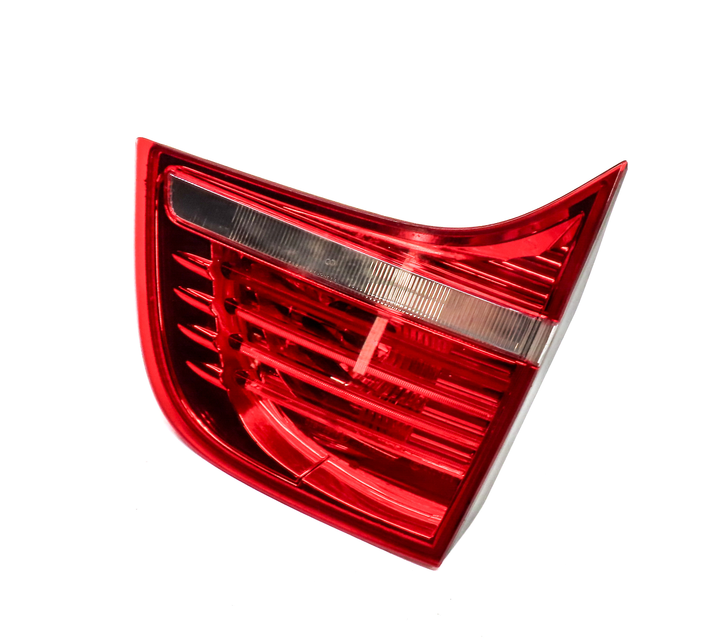 2008-2012 BMW X6 X6M (E71 E72) RIGHT PASSENGER REAR INNER TAILLIGHT LIGHT LAMP — exact item pictured